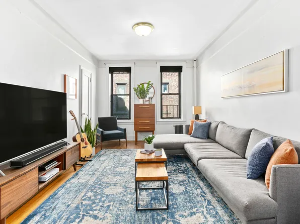 1605 York Avenue image 1 of 4