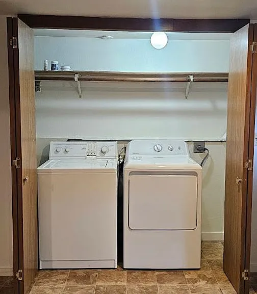 5302 9th Ave NE #2 — Photo 8