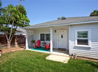 218 Cabrillo St, Costa Mesa, CA 92627