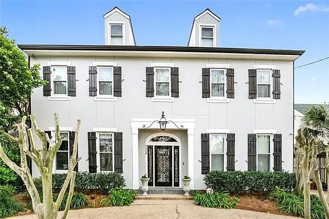 5 bed, 4230 sqft, $5,000 — Photo 3