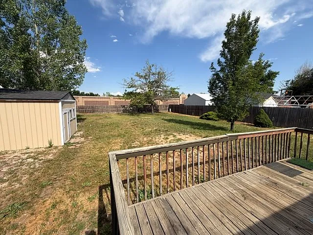 3738 Bellaire Ave — Photo 2