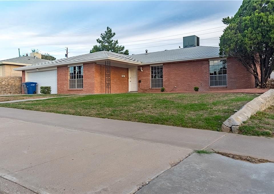 1st image of 636 De Leon Dr