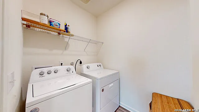 5814 Lilac Lndg — Photo 37