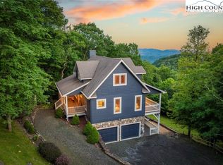 211 Maple Tree Ln, West Jefferson, NC 28694