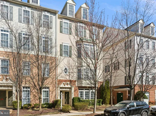 627 Whetstone Glen St, Gaithersburg, MD 20877