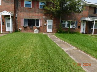 869 S Club House Rd APT 7, Virginia Beach, VA 23452