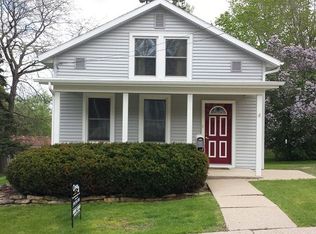 308 S Iowa St, Mineral Point, WI 53565