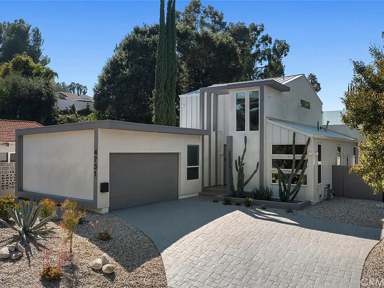 4731 Topanga Canyon Blvd — Photo 55