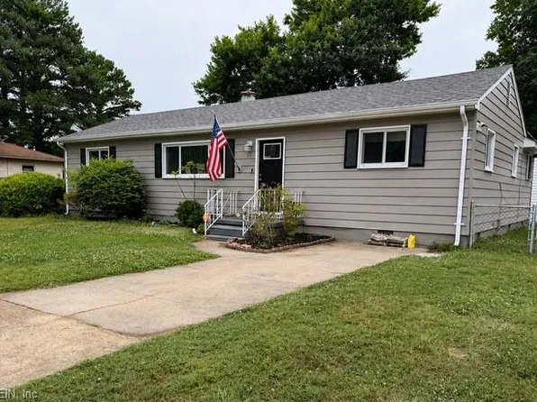 815 Rutledge Rd, Chesapeake, VA 23320