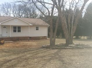 383 Archibald Rd, Chesnee, SC 29323