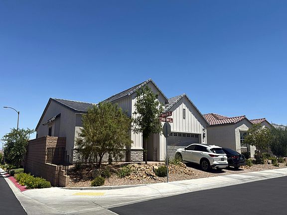 3rd image of 8946 Windgate Ranch St