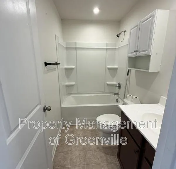 103 Fernside Ct — Photo 14
