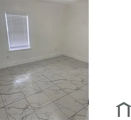 2 bed, 900 sqft, $2,300 — Photo 3