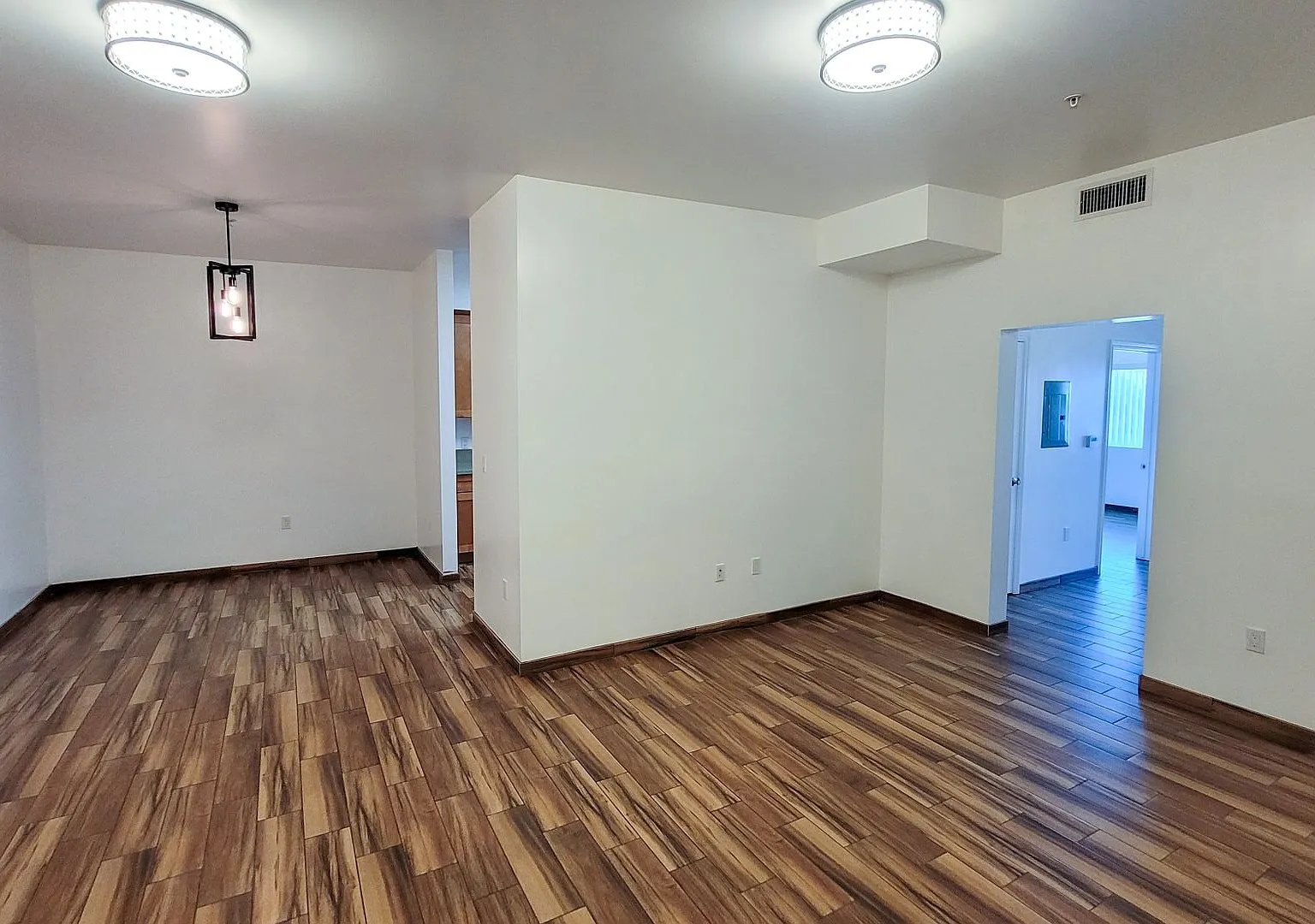 f14104 Tahoe Villas — Photo 3