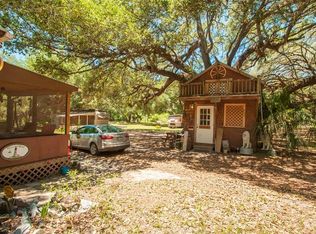 38922 Winsor Dr, Zephyrhills, FL 33540