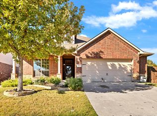 10913 Middleglen Rd, Haslet, TX 76052