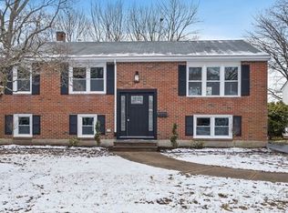 26 Running Brook Rd, West Roxbury, MA 02132