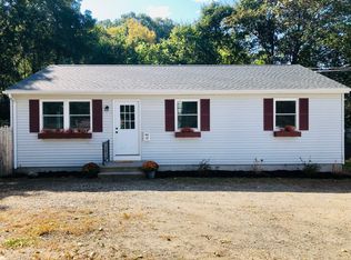 37 Walnut Street, Putnam, CT 06260