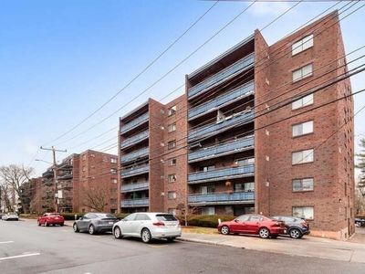 32 Whites Ave #F7704, Watertown, MA, 02472