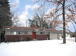 2245 E Madison St, South Bend, IN
