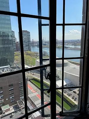 3rd image of 45 Tudor City Pl APT 2103