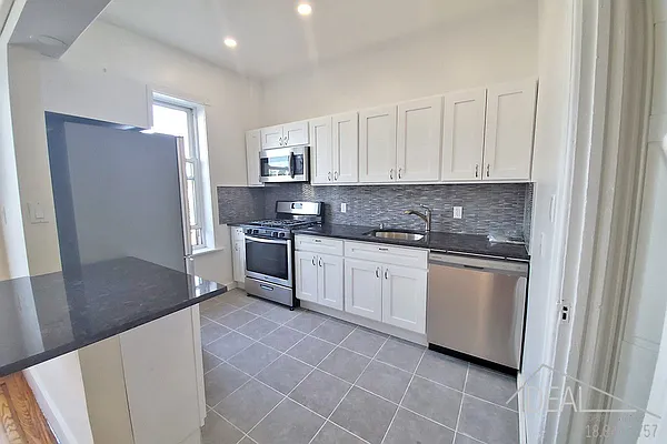 Rented by Ideal Properties Group | media 14