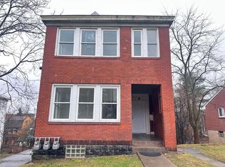 132 Charles St - Duplex, Pittsburgh, PA 15210