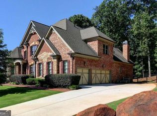319 Summer Garden Dr, Marietta, GA