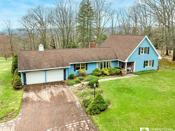 1701 Stardust Ln, Olean, NY 14760