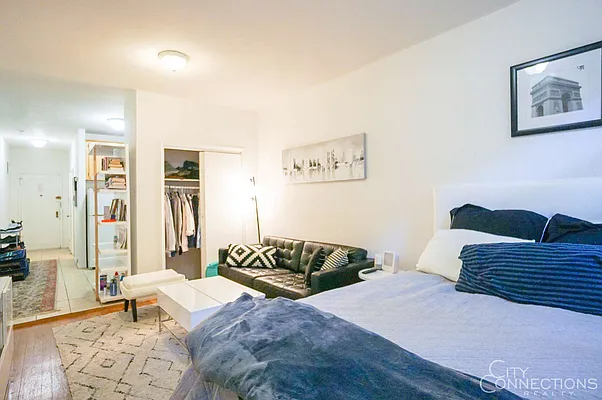 Rented by City Connections Realty | media 13