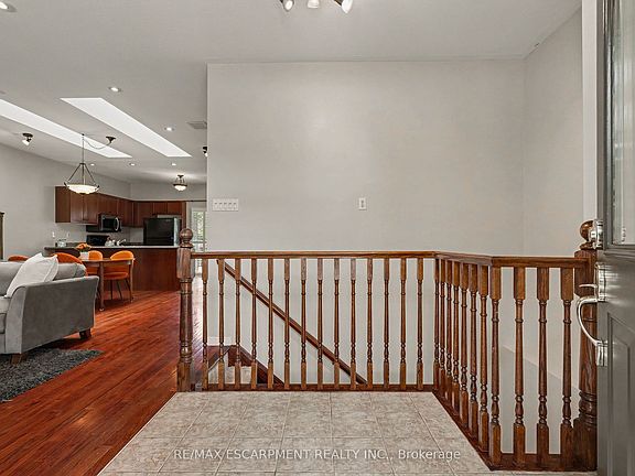 3rd image of 20 Kitty Murray Ln #49