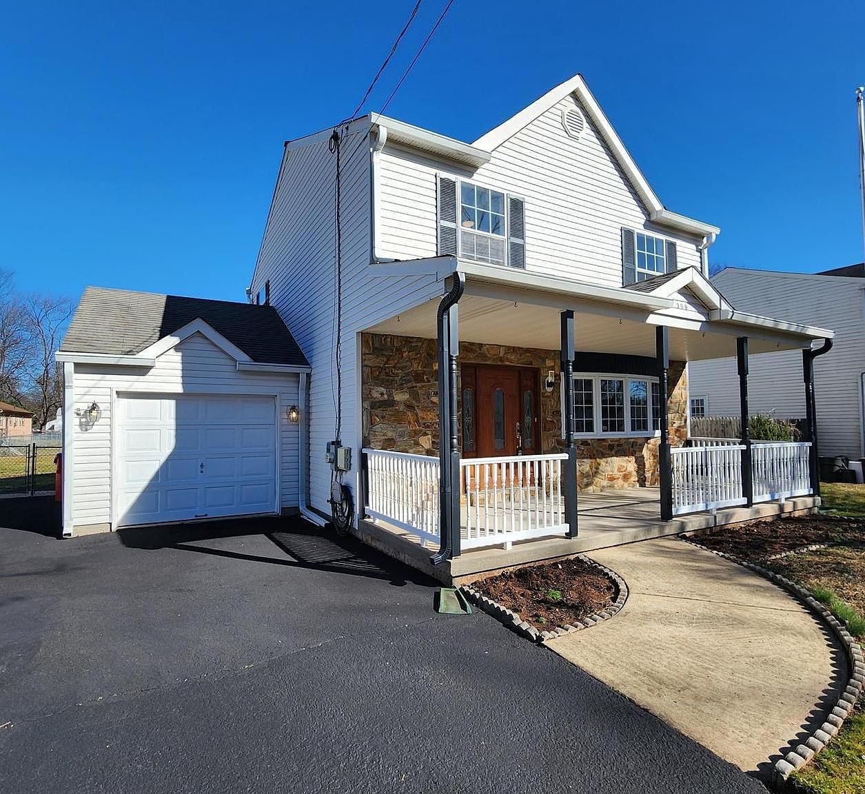 389 Grape St, Warminster, PA 18974 Zillow