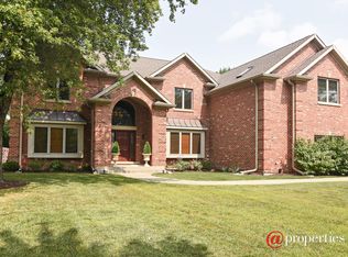 410 E Ridge Rd, Arlington Heights, IL 60004