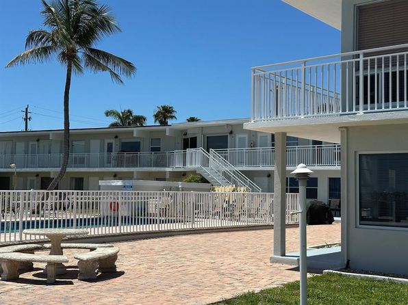 2508 Bay Dr APT 25