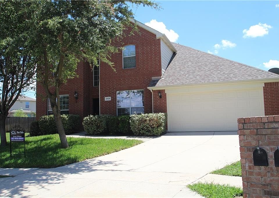 1st image of 2928 Hollow Valley Dr