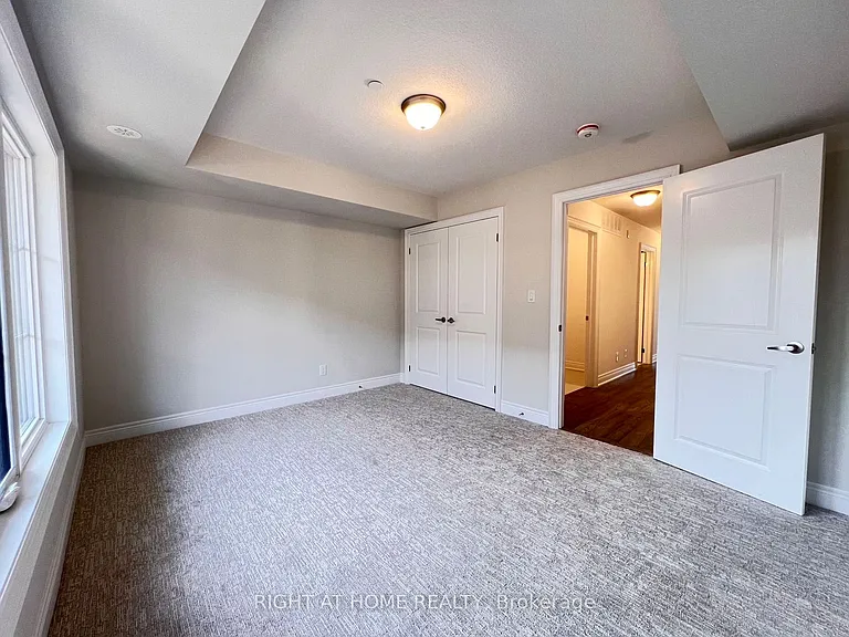 2123 Lillykin St #6 — Photo 11