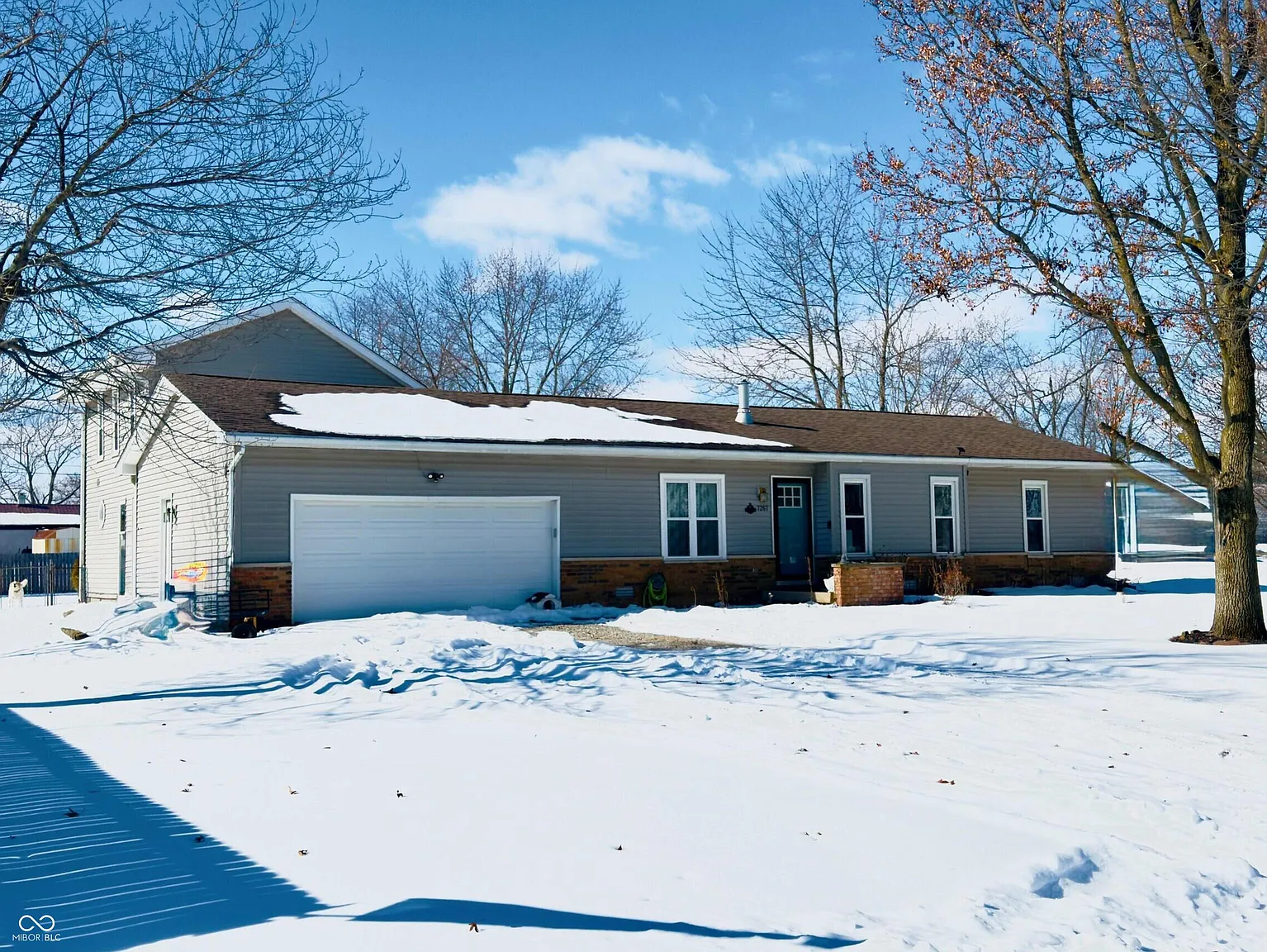 7267 N Christopher Ln photo 1