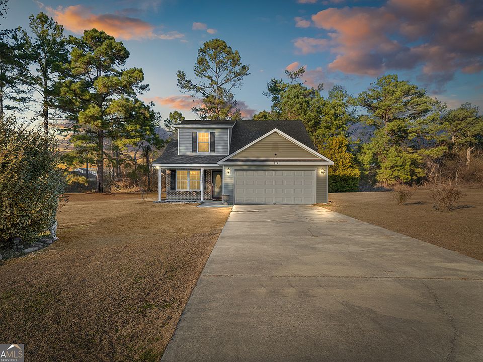 1st image of 512 Colquitt Ln