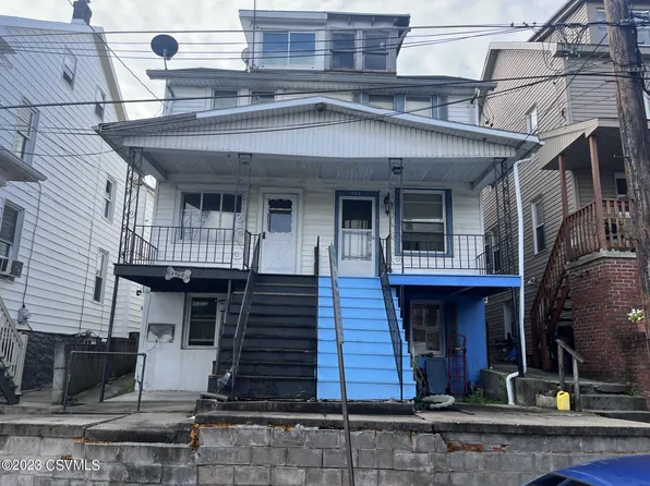 1462 Wabash St, Coal Township, PA 17866