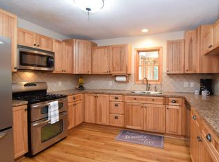 10761 Zopfi Way E, Maple Grove, MN 55369