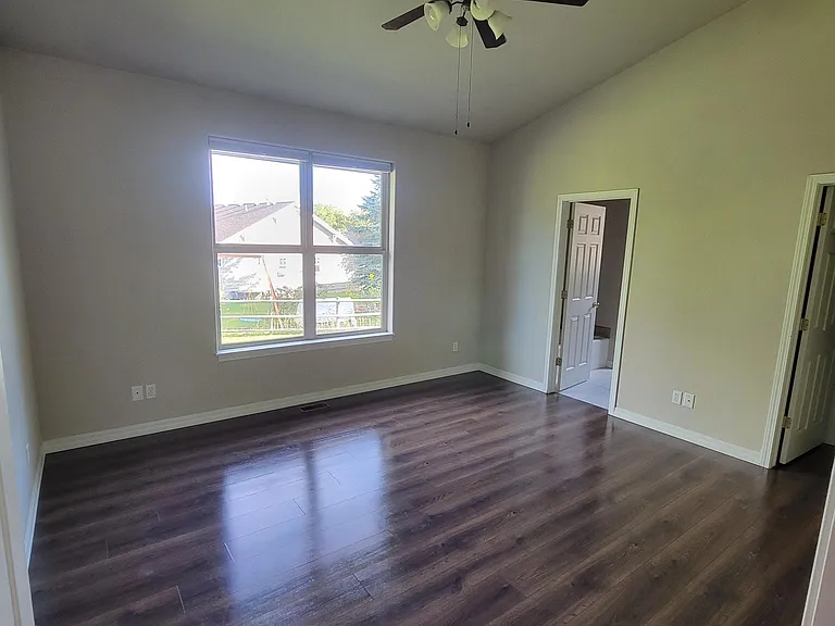 2959 Oliver St — Photo 12
