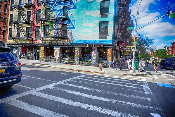 Rented by Compass | media 8