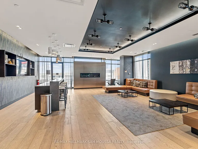 255 Bay St #1208 — Photo 35