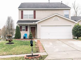 8625 Silver Falls Way, Charlotte, NC 28227