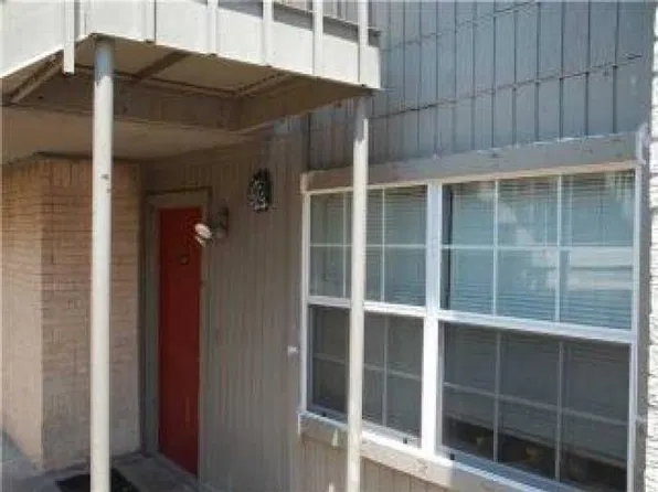 2124 Burton Dr APT 151, Austin, TX 78741