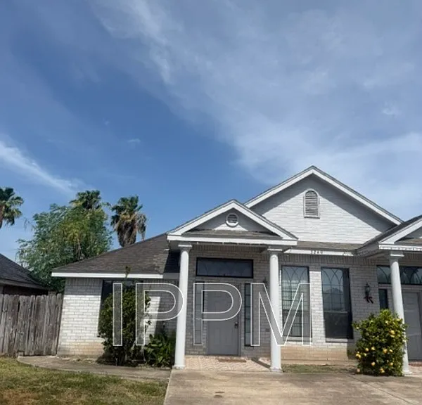 3240 McAllen Rd #A — Photo 1