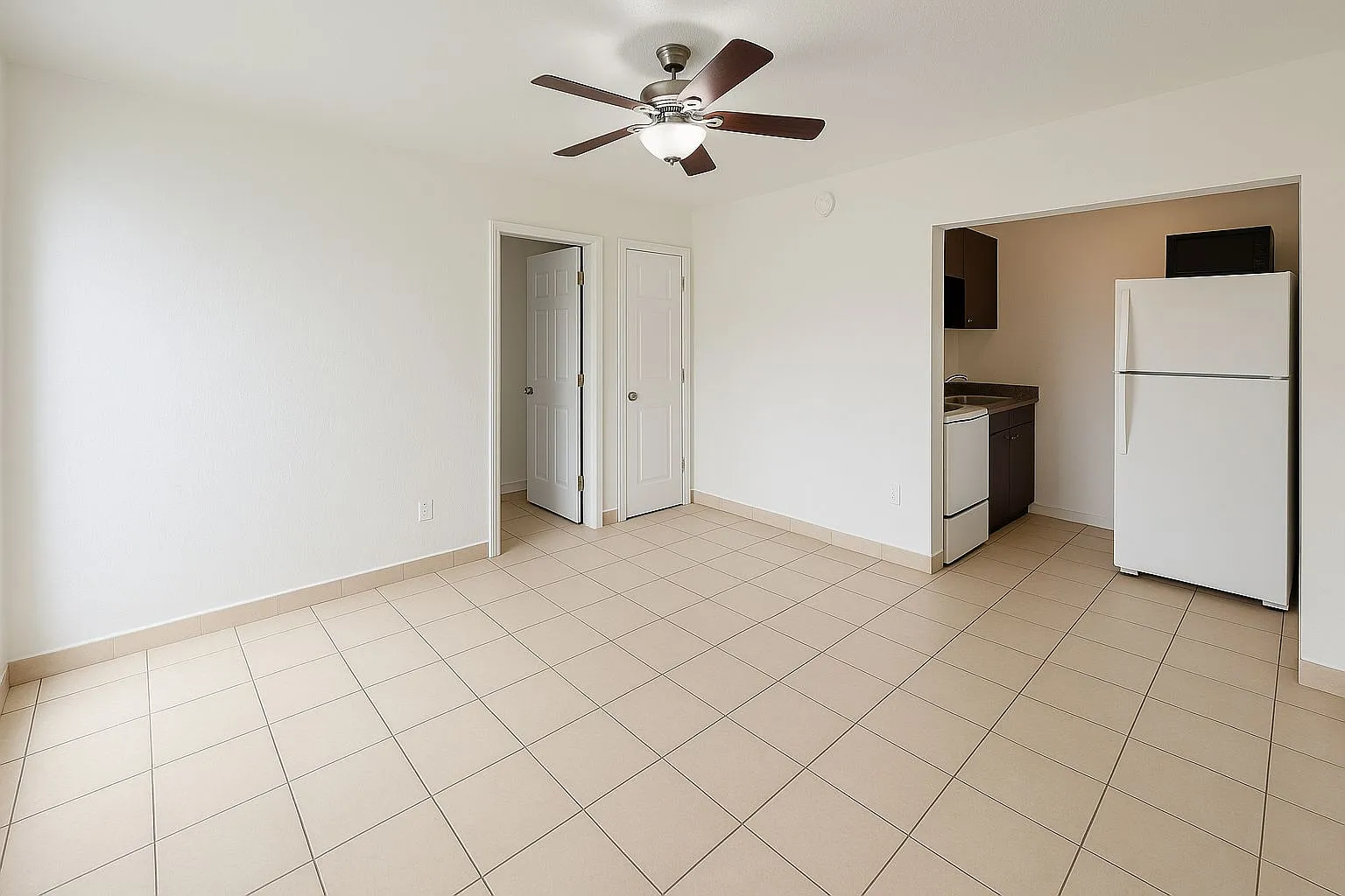 1015 Palm, LLC - 12A — Photo 2