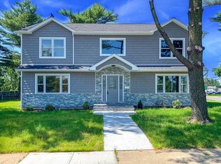 1956 Front St, East Meadow, NY 11554