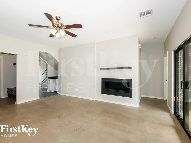 15940 Aparados Way — Photo 4