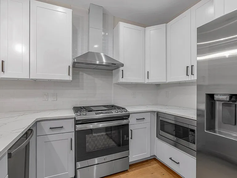 1224 N 26th St #E1 — Photo 2